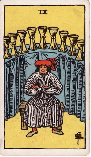 Nine of Cups — Chín Cốc